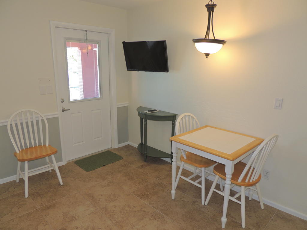 Caribbean Shores Waterfront Resort Jensen Beach Rum bild
