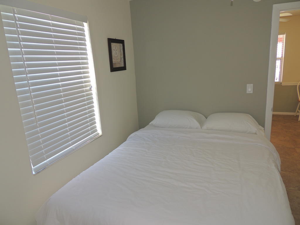 Caribbean Shores Waterfront Resort Jensen Beach Rum bild