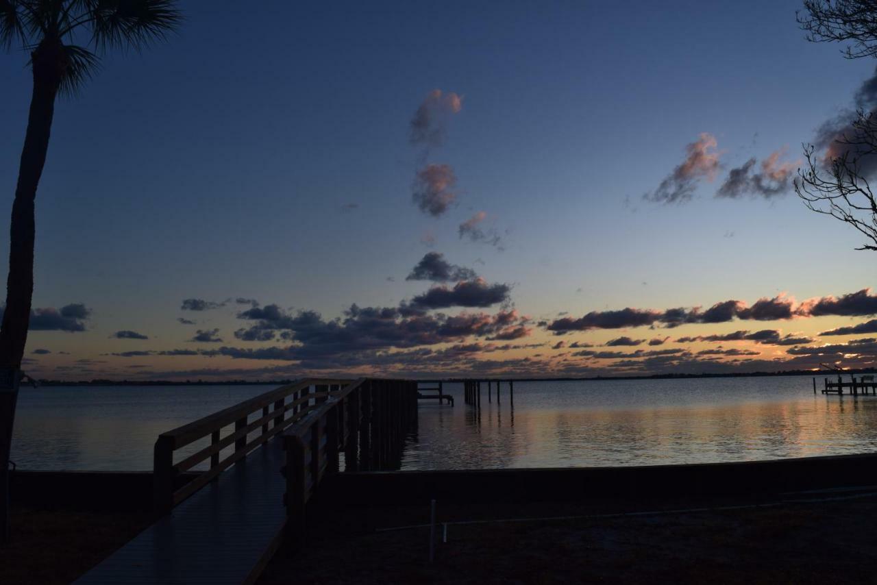 Caribbean Shores Waterfront Resort Jensen Beach Exteriör bild