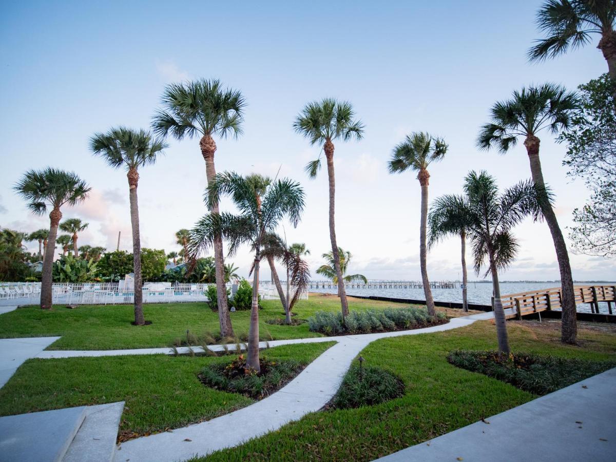 Caribbean Shores Waterfront Resort Jensen Beach Exteriör bild