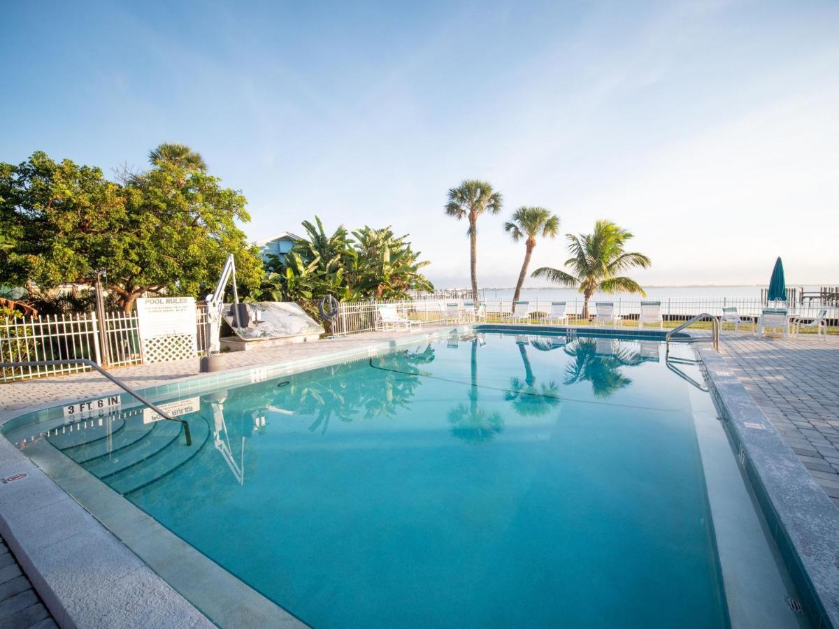 Caribbean Shores Waterfront Resort Jensen Beach Exteriör bild